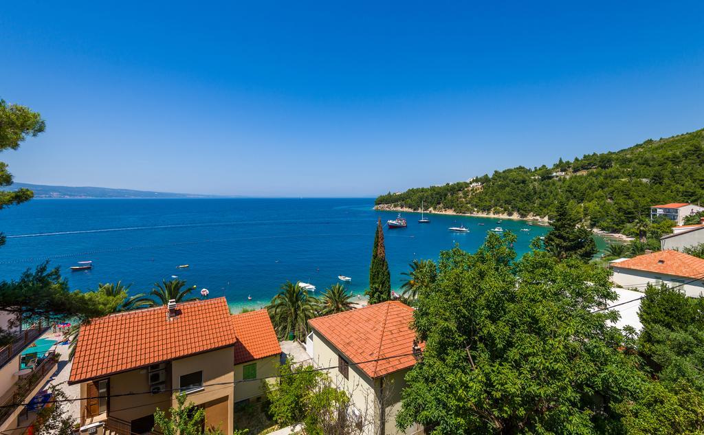 Apartments Domani Omiš Екстериор снимка